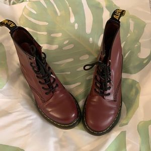 Burgundy Dr Martens UK6 USL 8